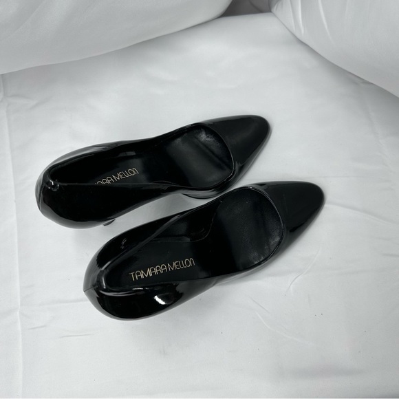 Tamara Mellon Black Patent Leather Almond Toe Pumps 37.5 - Picture 9 of 9